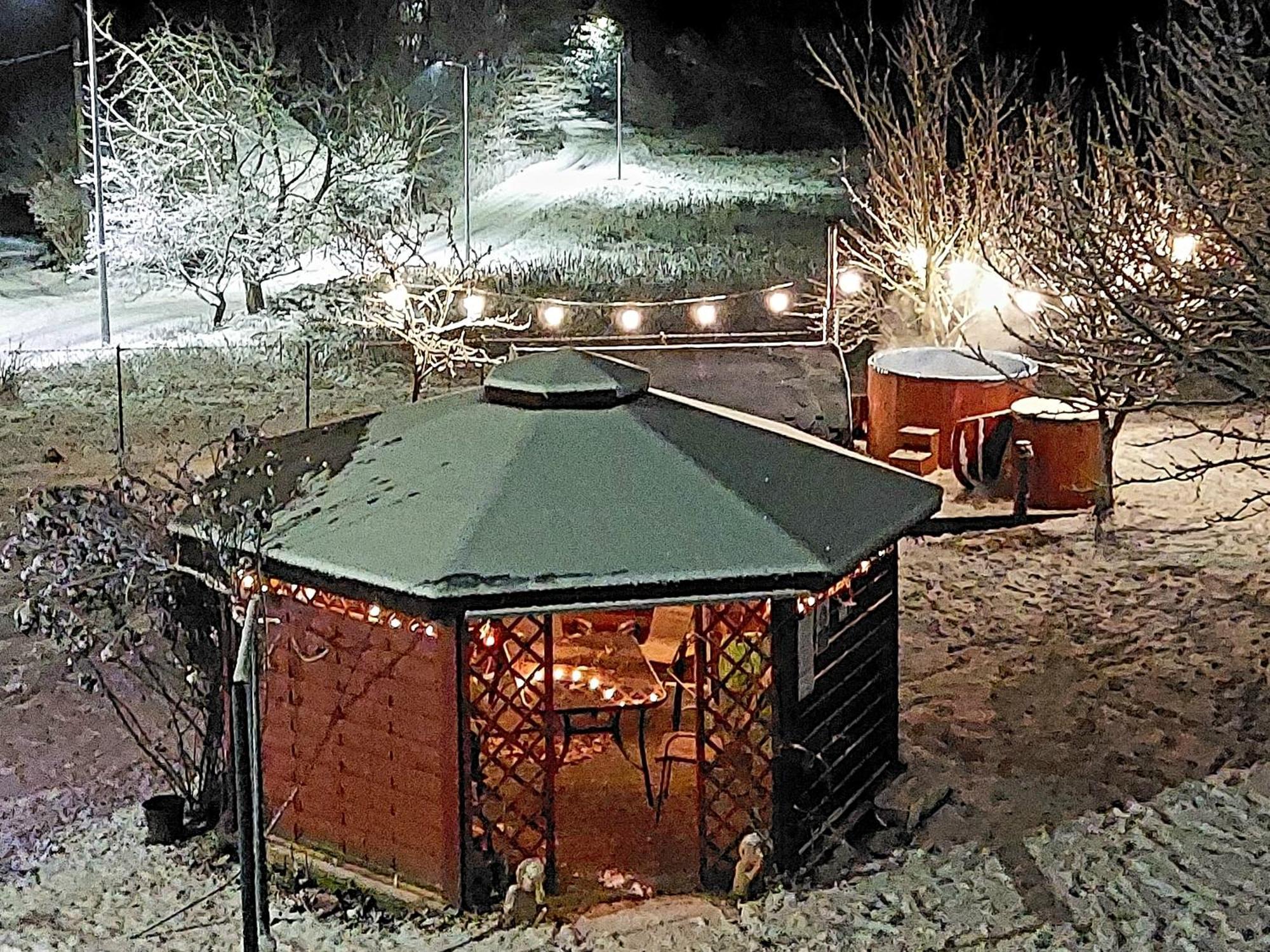 Maja Pokoje Z Widokiem Kameralna Agroturystyka Na Pogorzu Izerskim Z Sauna I Jacuzzi (Adults Only) Mirsk Buitenkant foto